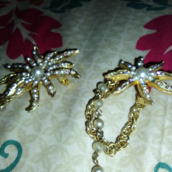 pins - Picture 2 of 3